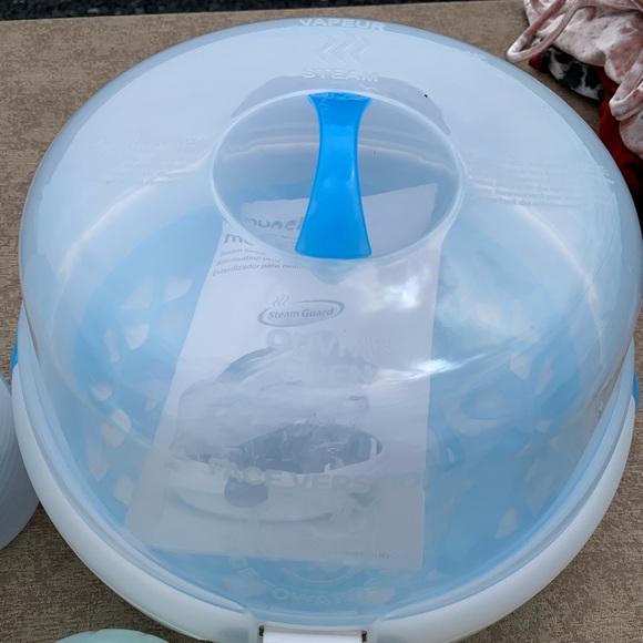 Baby Essentials Lot - Picture 2 of 3